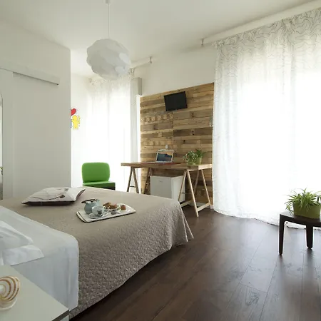 Готель Nice Hotel Bibione Бібіоне