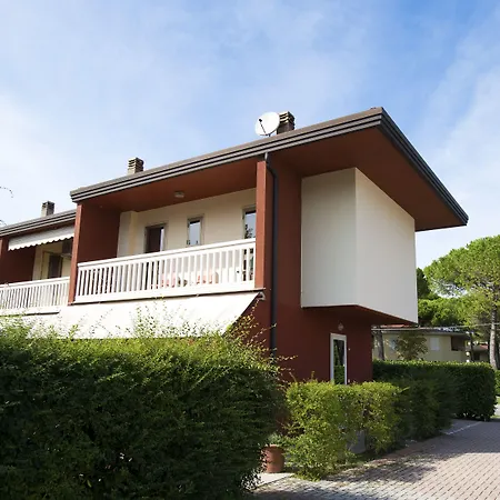 Nice Hotel Bibione Hotell 3*