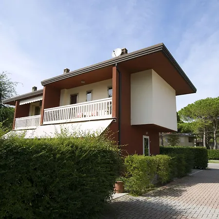 Nice Hotel Bibione Отель