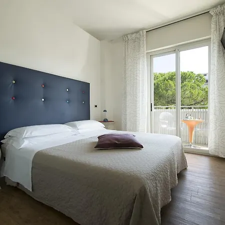 Nice Hotel Bibione ホテル
