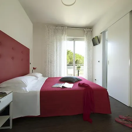 Nice Hotel Bibione ホテル 3*