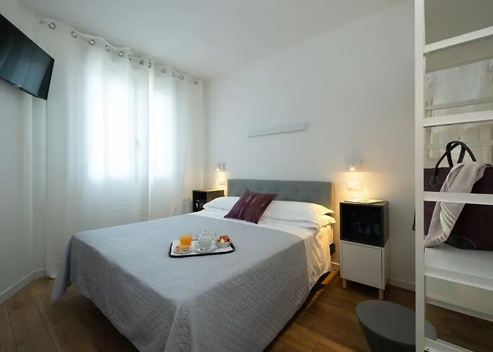 Nice Hotel Bibione Отель