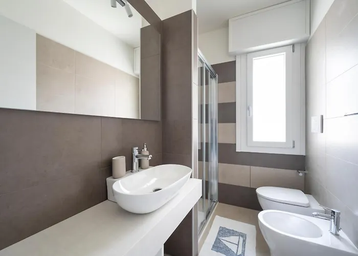 Nice Hotel Bibione 3* Бибионе