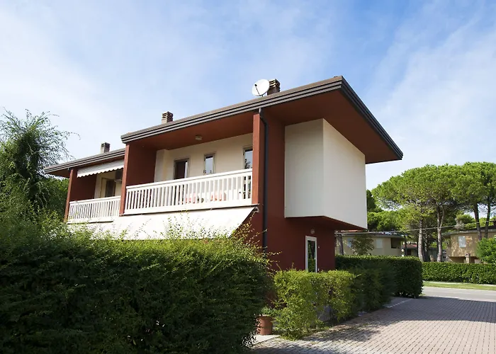 Nice Hotel Bibione Отель 3*