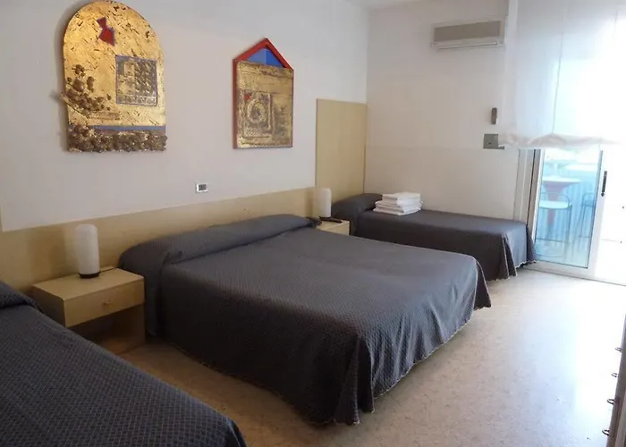 Nice Hotel Bibione Бибионе